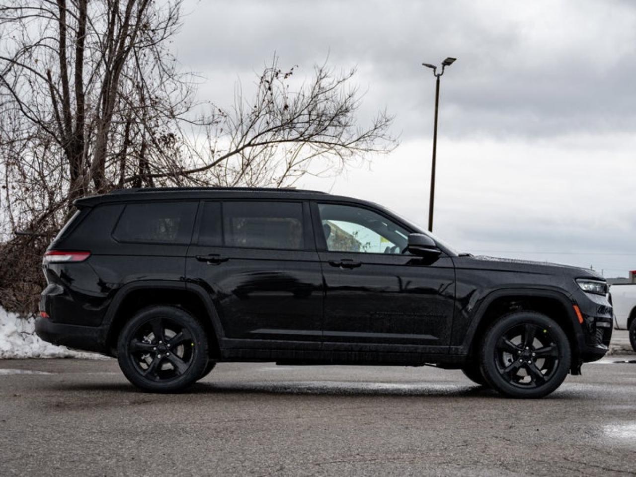 2025 Jeep Grand Cherokee L Limited Photo
