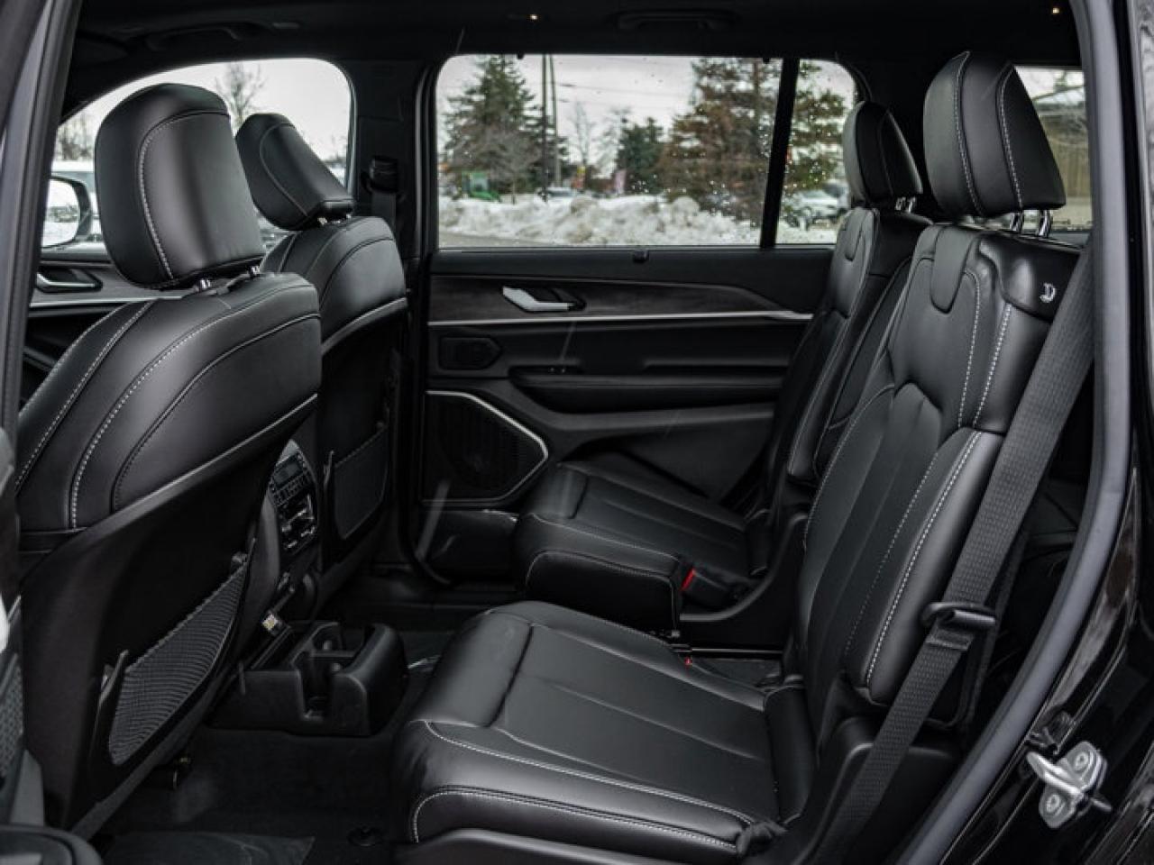 2025 Jeep Grand Cherokee L Limited Photo