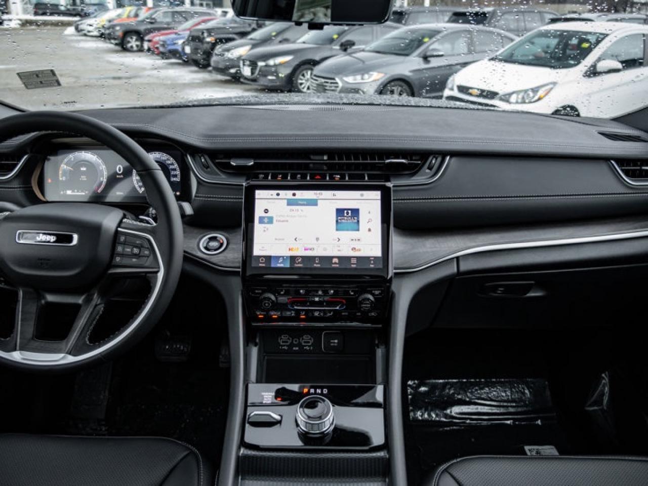 2025 Jeep Grand Cherokee L Limited Photo