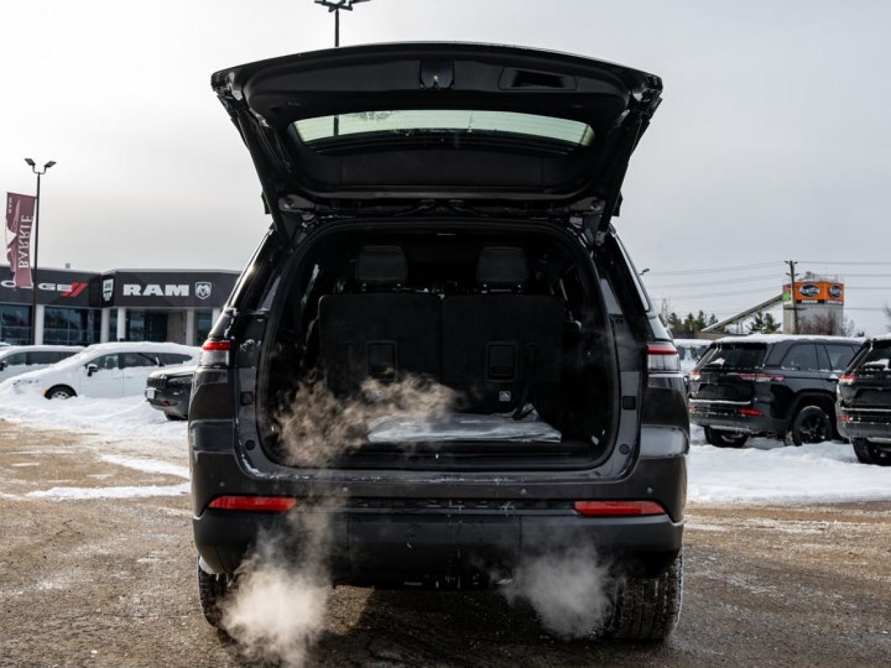 2025 Jeep Grand Cherokee L Limited Photo