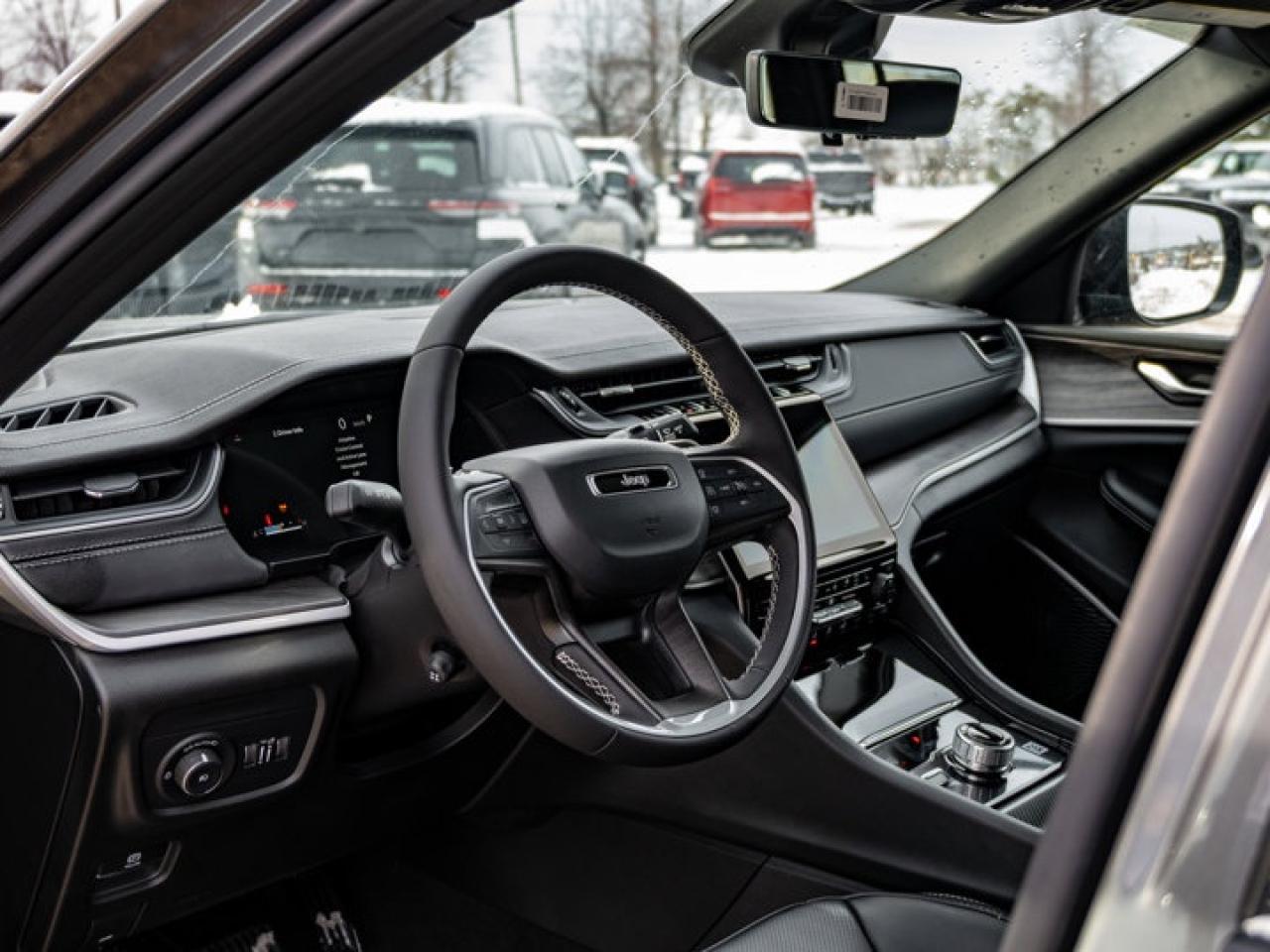 2025 Jeep Grand Cherokee L Limited Photo
