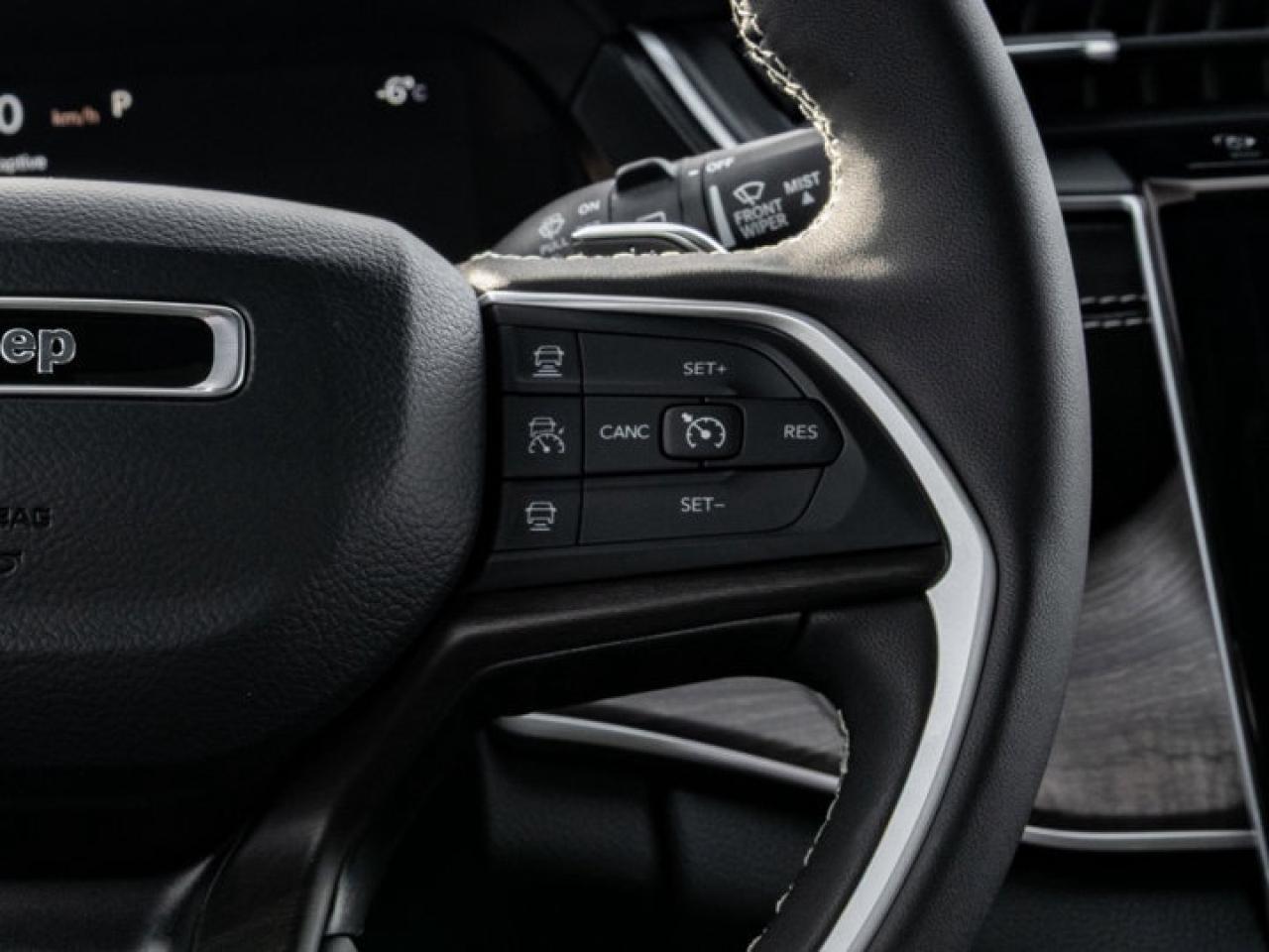 2025 Jeep Grand Cherokee L Limited Photo