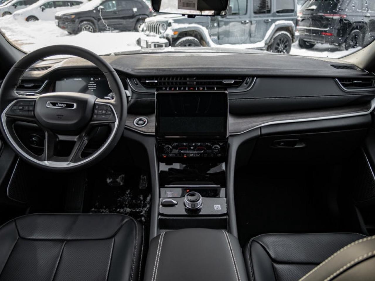 2025 Jeep Grand Cherokee L Limited Photo