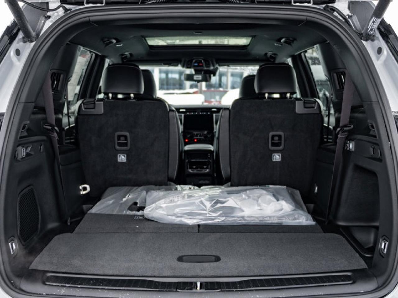 2025 Jeep Grand Cherokee L Limited Photo