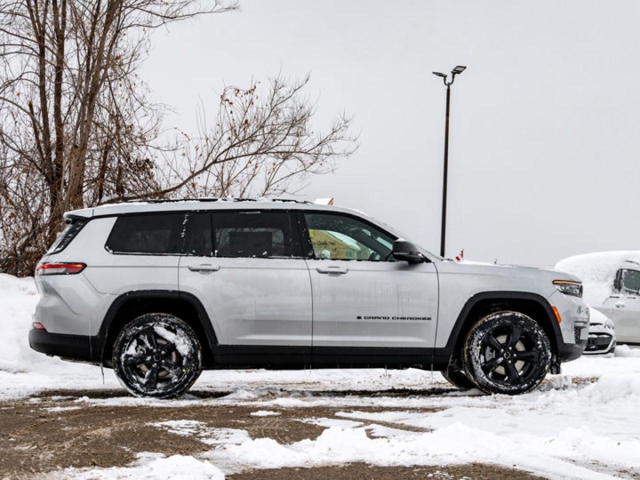 2025 Jeep Grand Cherokee L Limited Photo