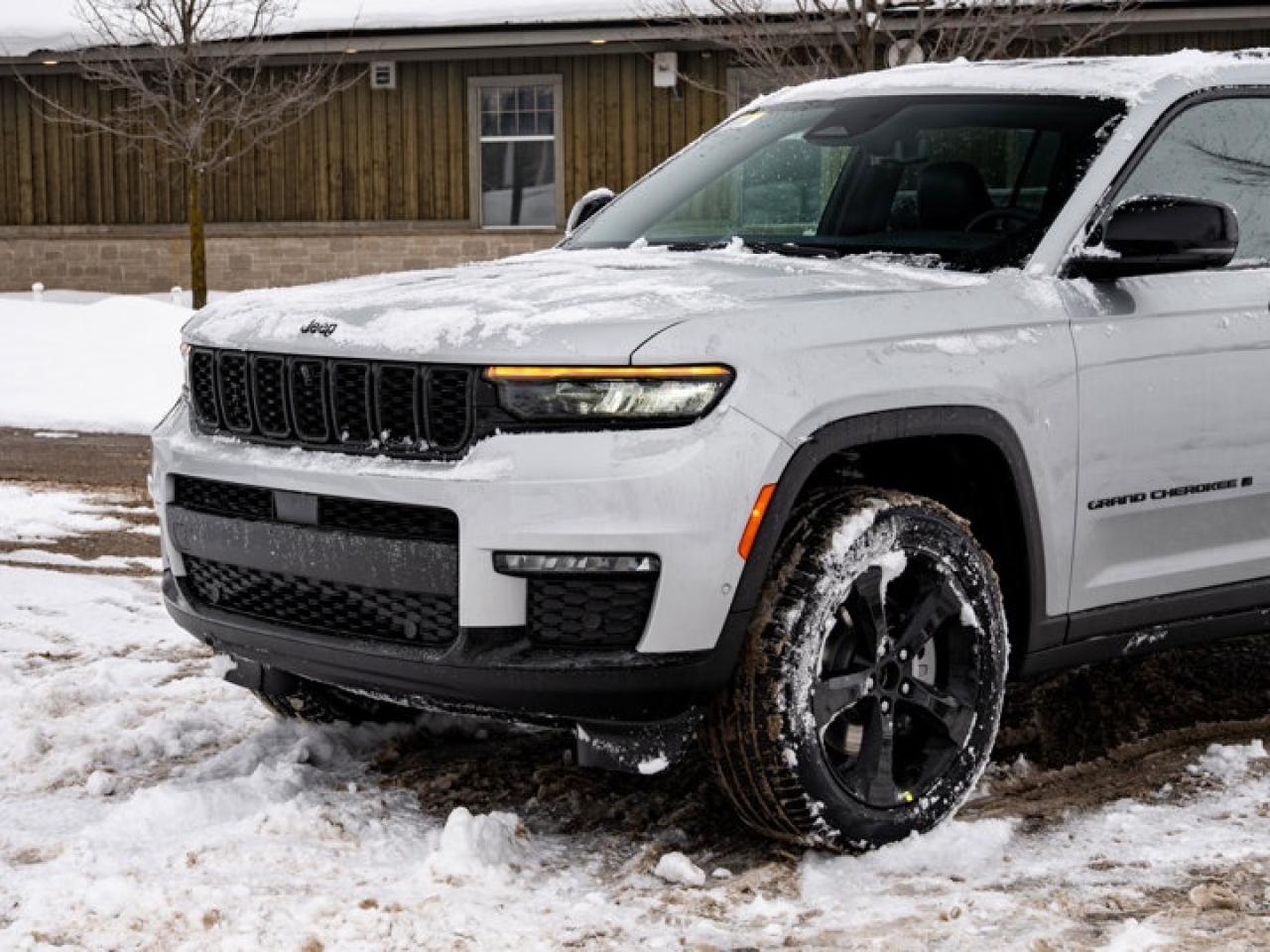2025 Jeep Grand Cherokee L Limited Photo