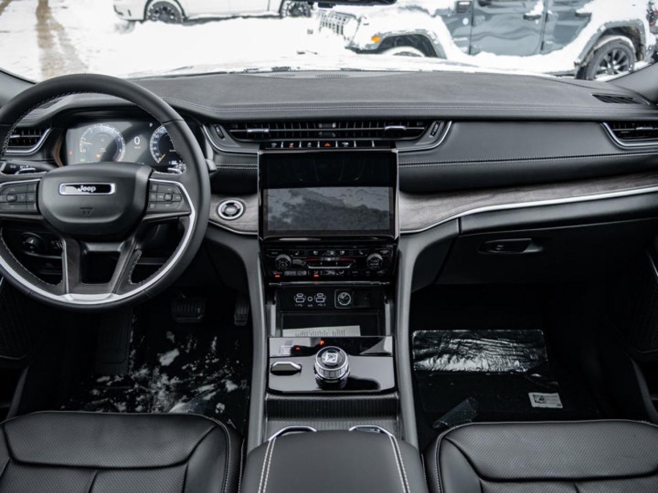 2025 Jeep Grand Cherokee L Limited Photo