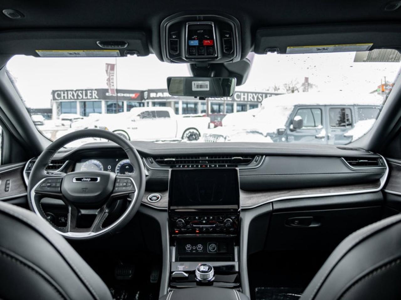 2025 Jeep Grand Cherokee L Limited Photo