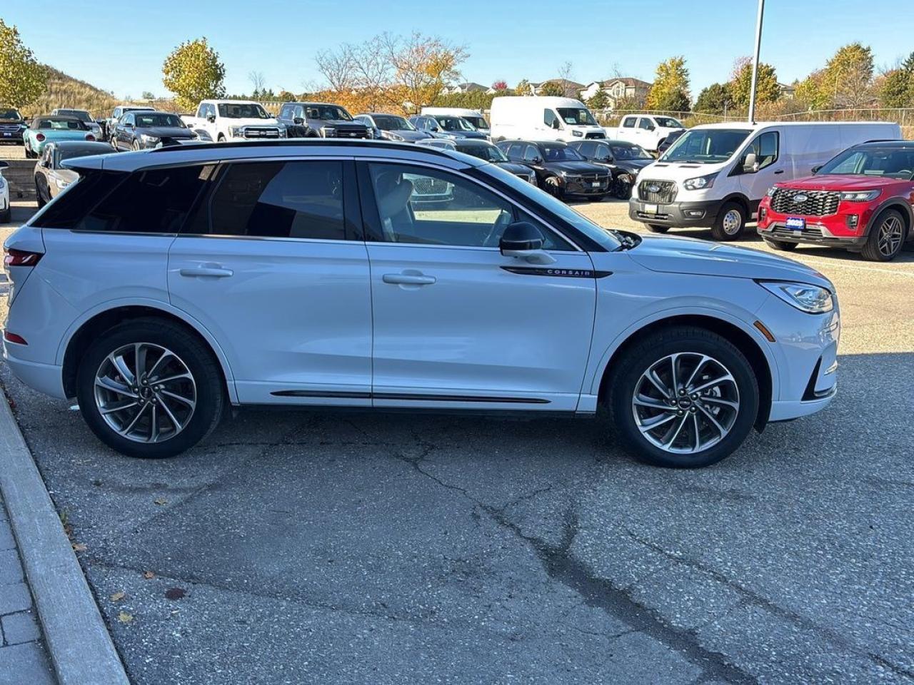 2025 Lincoln Corsair GT, AWD, 2.5L HYBRID,LEATHER, MOONROOD, 360-CAMERA Photo