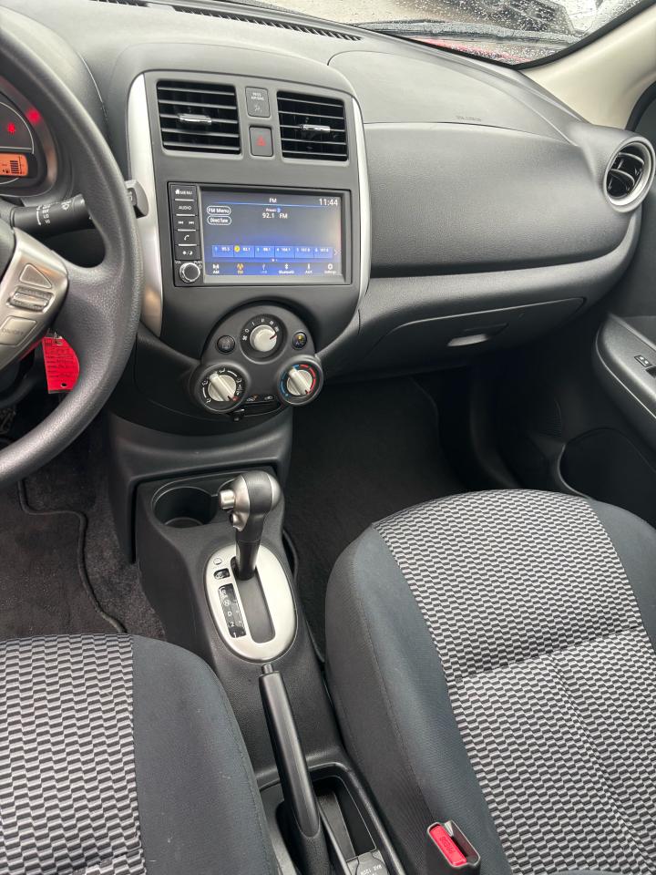 2019 Nissan Micra SV Photo22