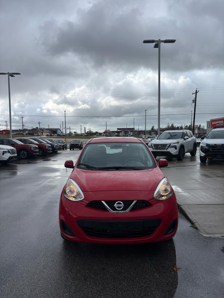 2019 Nissan Micra SV Photo2