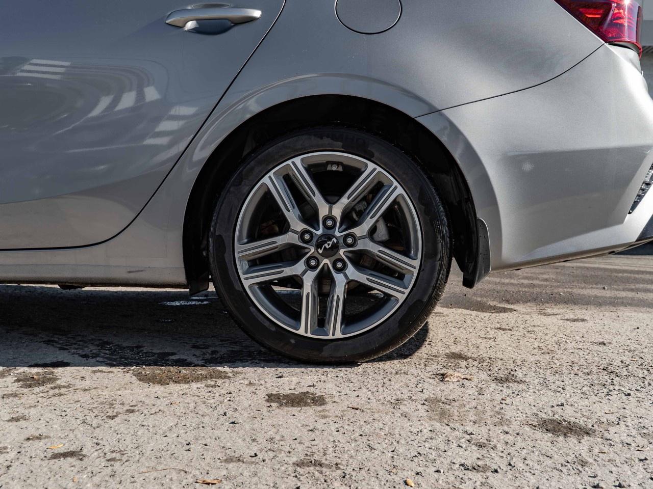 2024 Kia Forte EX  IVT Photo