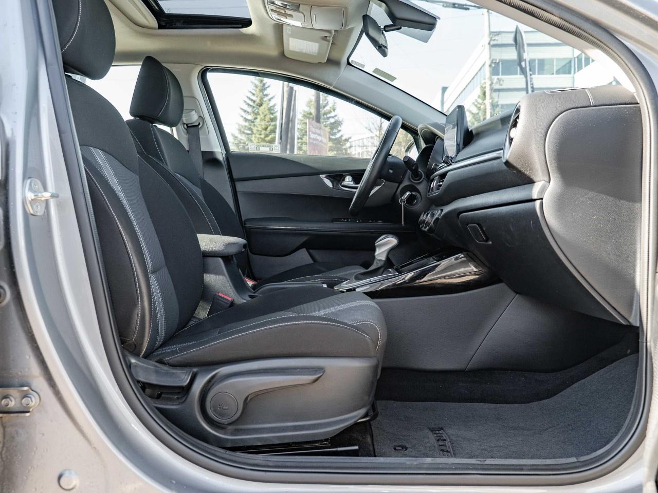 2024 Kia Forte EX  IVT Photo