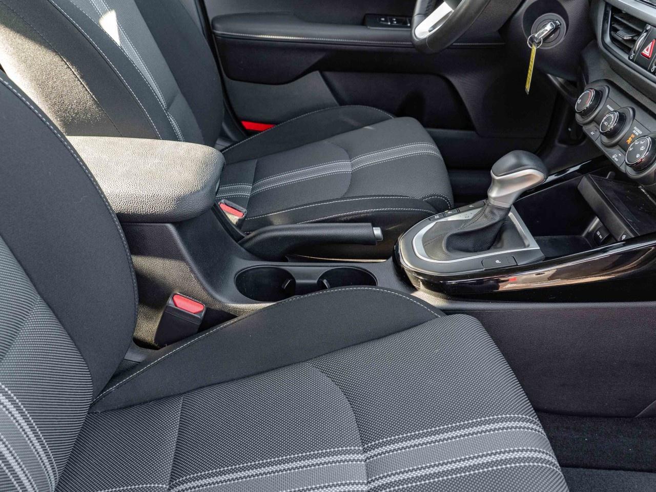 2024 Kia Forte EX  IVT Photo