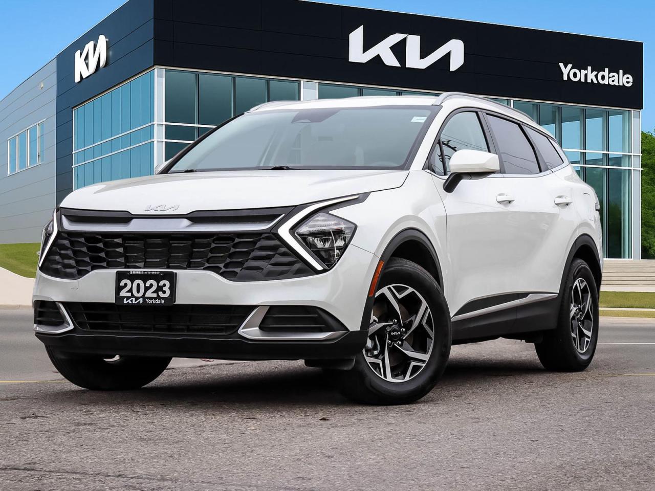 2023 Kia Sportage LX Photo0