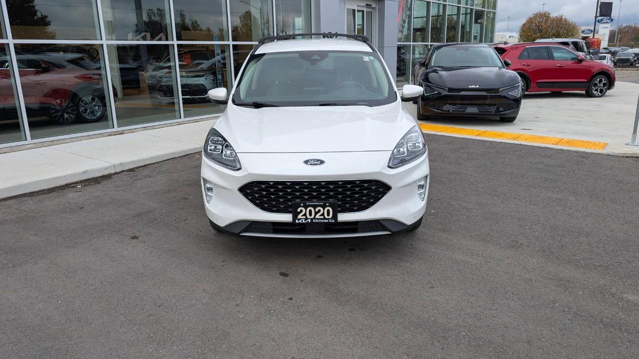 2020 Ford Escape TITANIUM HYBRID AWD Photo