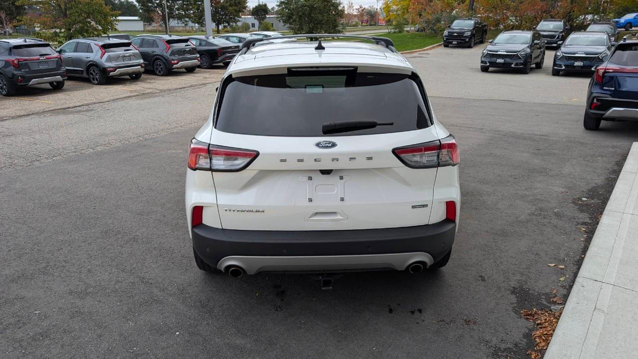 2020 Ford Escape TITANIUM HYBRID AWD Photo