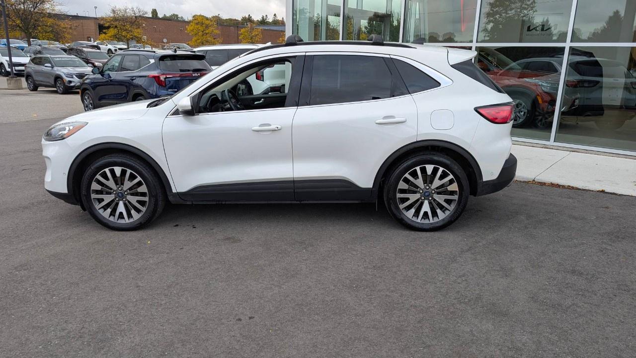 2020 Ford Escape TITANIUM HYBRID AWD Photo