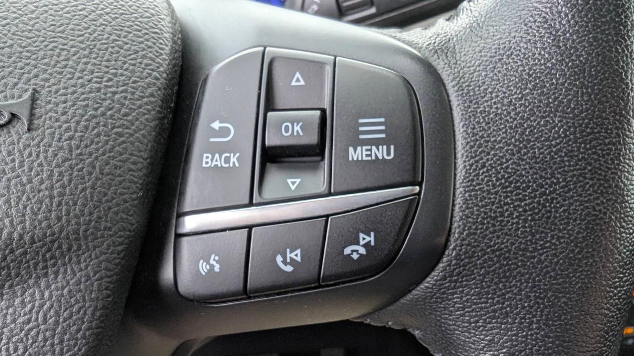 2020 Ford Escape TITANIUM HYBRID AWD Photo