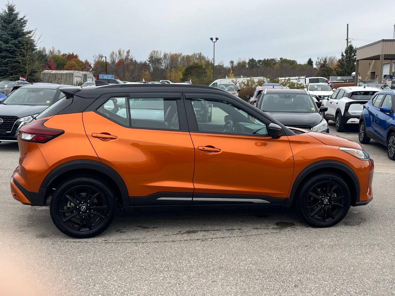 2023 Nissan Kicks SR FWD Photo