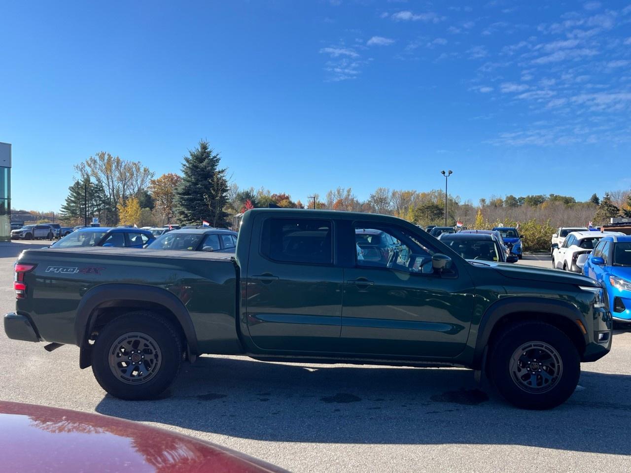 2025 Nissan Frontier Crew Cab 4x4 PRO-4X Photo