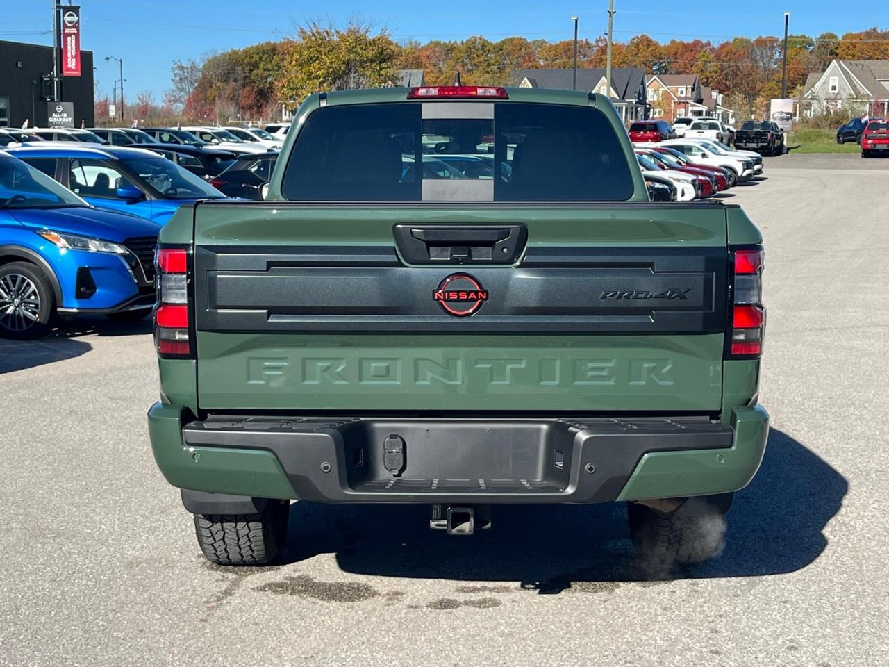 2025 Nissan Frontier Crew Cab 4x4 PRO-4X Photo