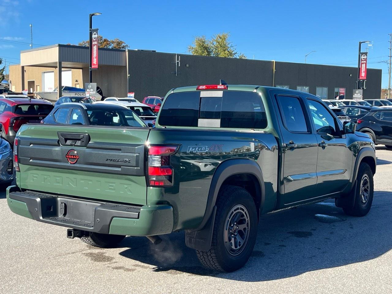 2025 Nissan Frontier Crew Cab 4x4 PRO-4X Photo