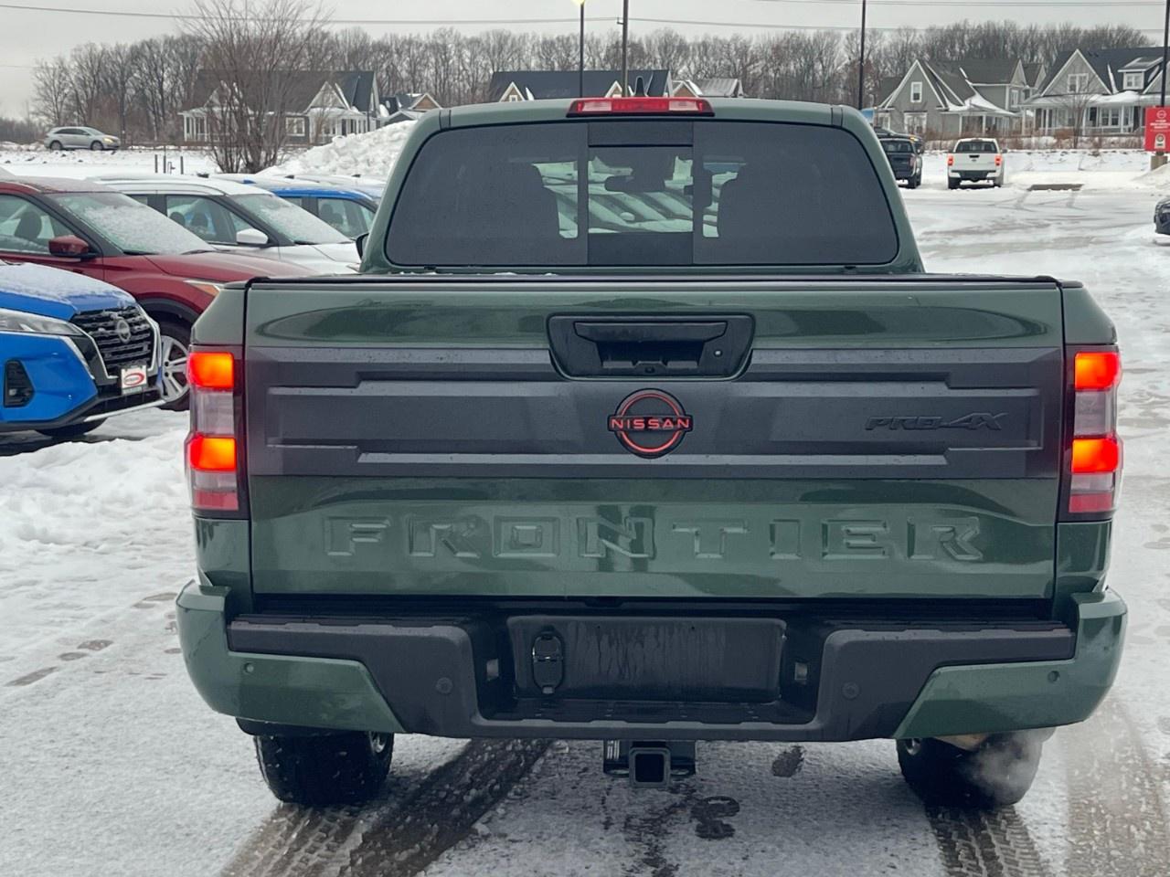 2025 Nissan Frontier Crew Cab 4x4 PRO-4X Photo