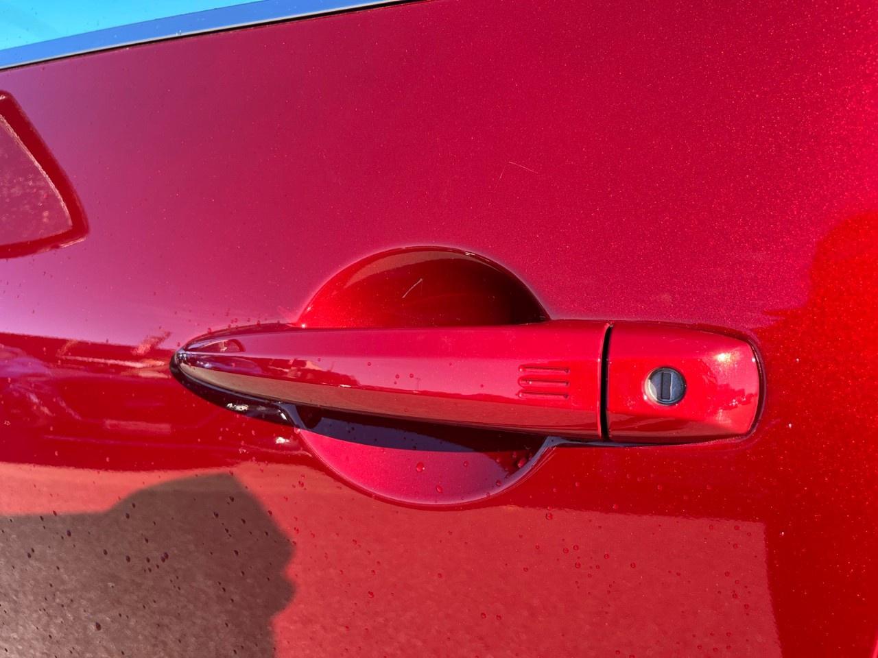 2024 Nissan Pathfinder SL 4WD Photo