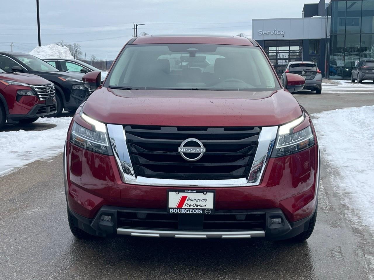 2024 Nissan Pathfinder SL 4WD Photo