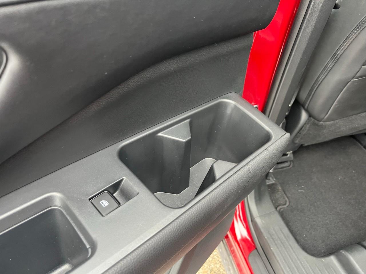 2024 Nissan Pathfinder SL 4WD Photo