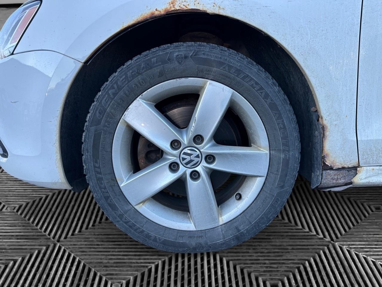 Used 2011 Volkswagen Jetta Sedan for sale in Orleans, ON