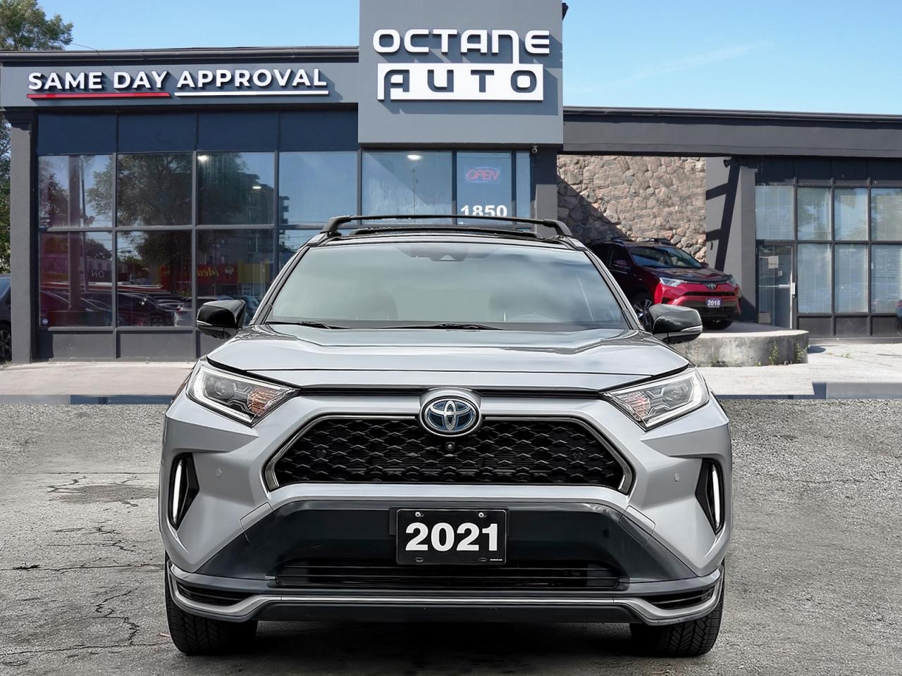 2021 Toyota RAV4 PRIME XSE - Photo #2