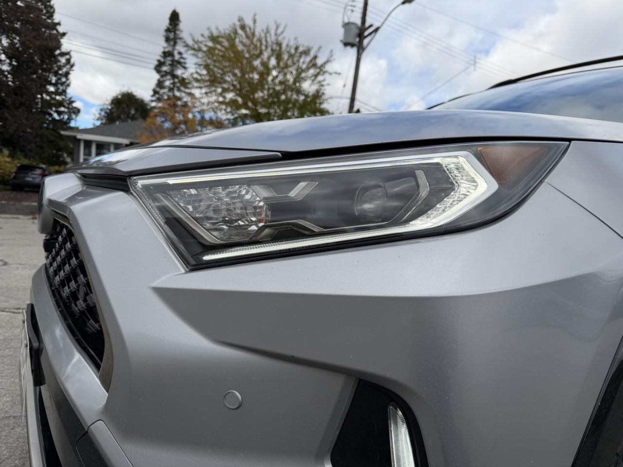 2021 Toyota RAV4 PRIME XSE - Photo #6