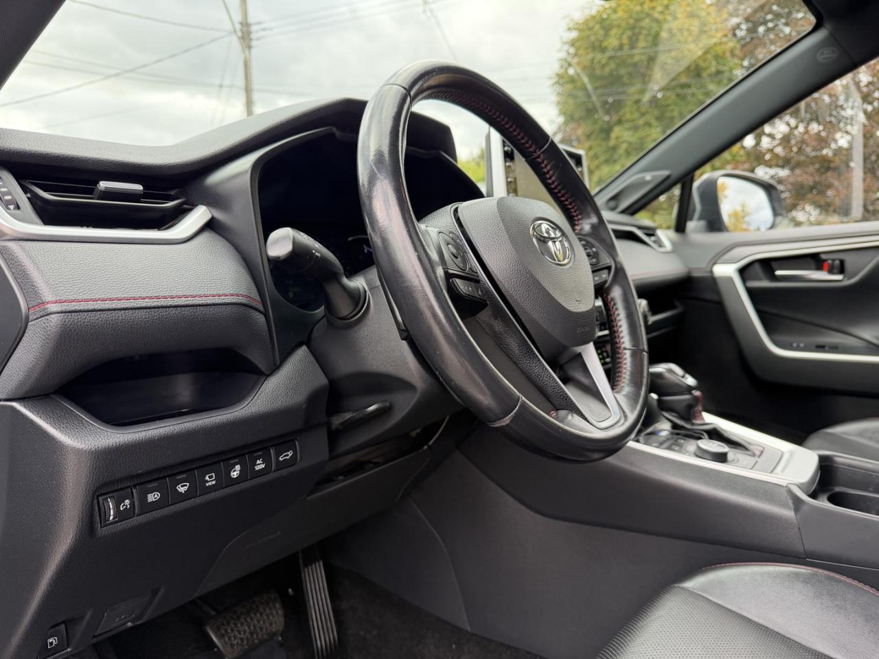 2021 Toyota RAV4 PRIME XSE - Photo #16