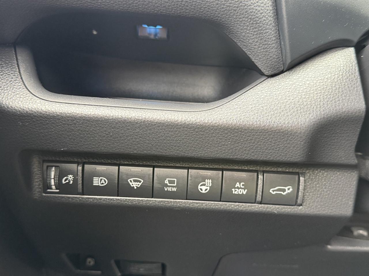 2021 Toyota RAV4 PRIME XSE - Photo #26