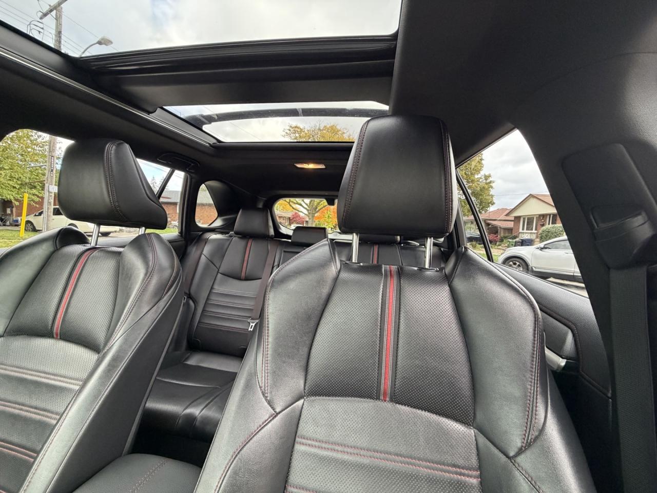 2021 Toyota RAV4 PRIME XSE - Photo #28