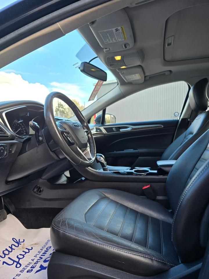 2014 Ford Fusion 4dr Sdn SE FWD - Photo #11