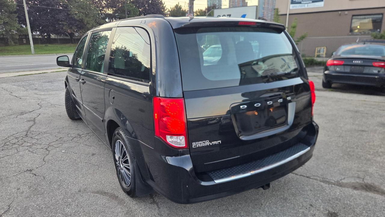 2016 Dodge Grand Caravan 4dr Wgn SE - Photo #3