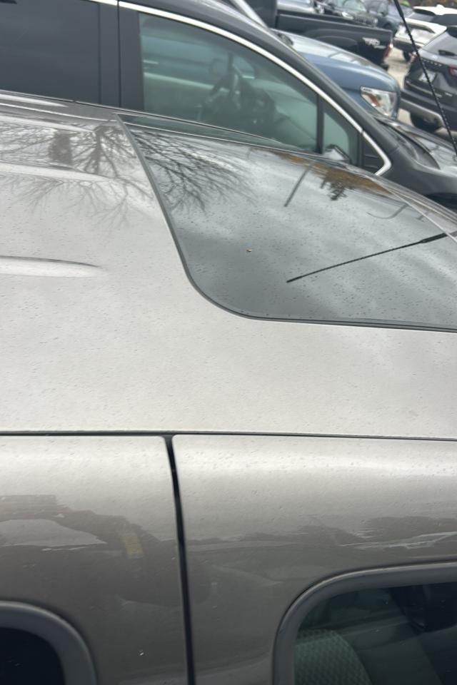 2011 Chevrolet HHR LT w/2LT - Photo #3