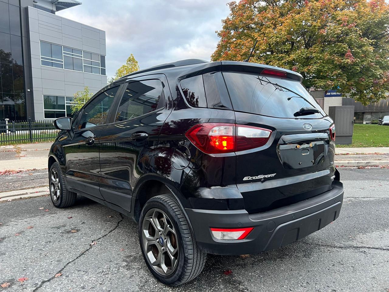 2018 Ford EcoSport SES Photo3