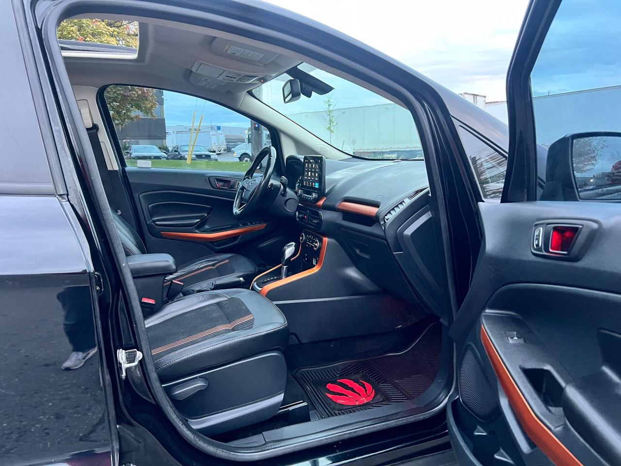 2018 Ford EcoSport SES - Photo #18