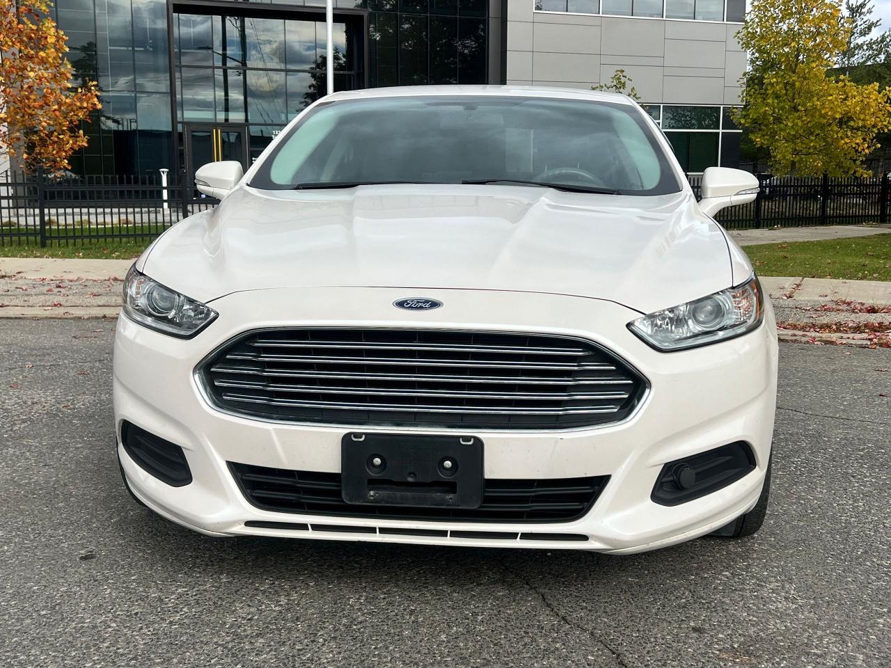 2014 Ford Fusion SE - Photo #8