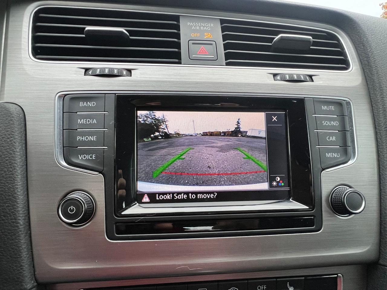 2015 Volkswagen Golf TRENDLINE - Photo #6