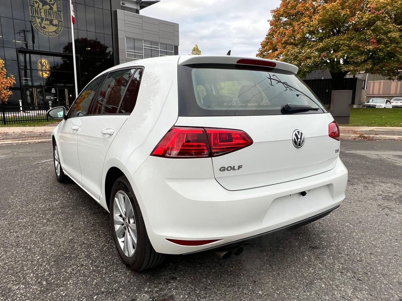 2015 Volkswagen Golf TRENDLINE - Photo #8