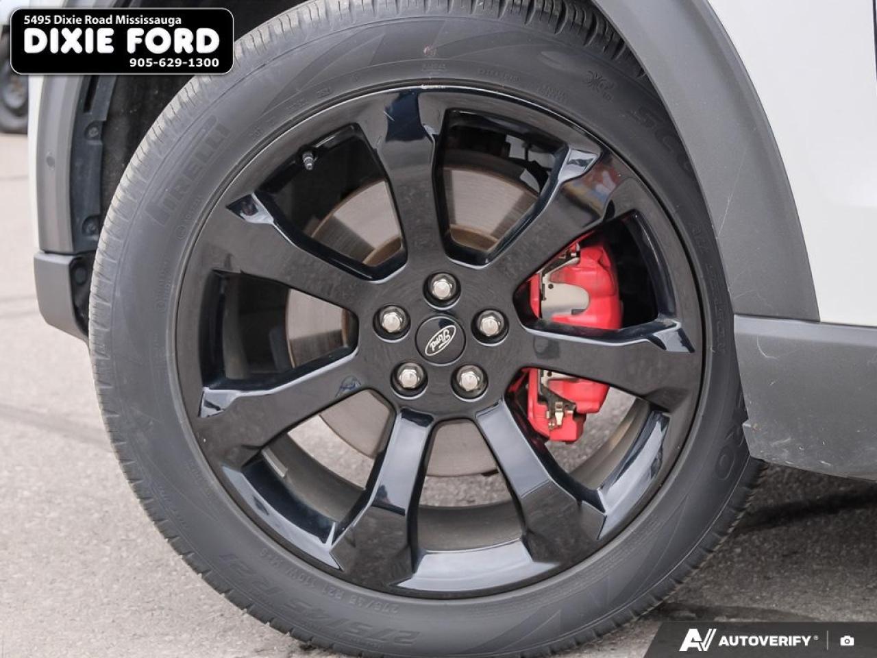 2021 Ford Explorer ST Photo