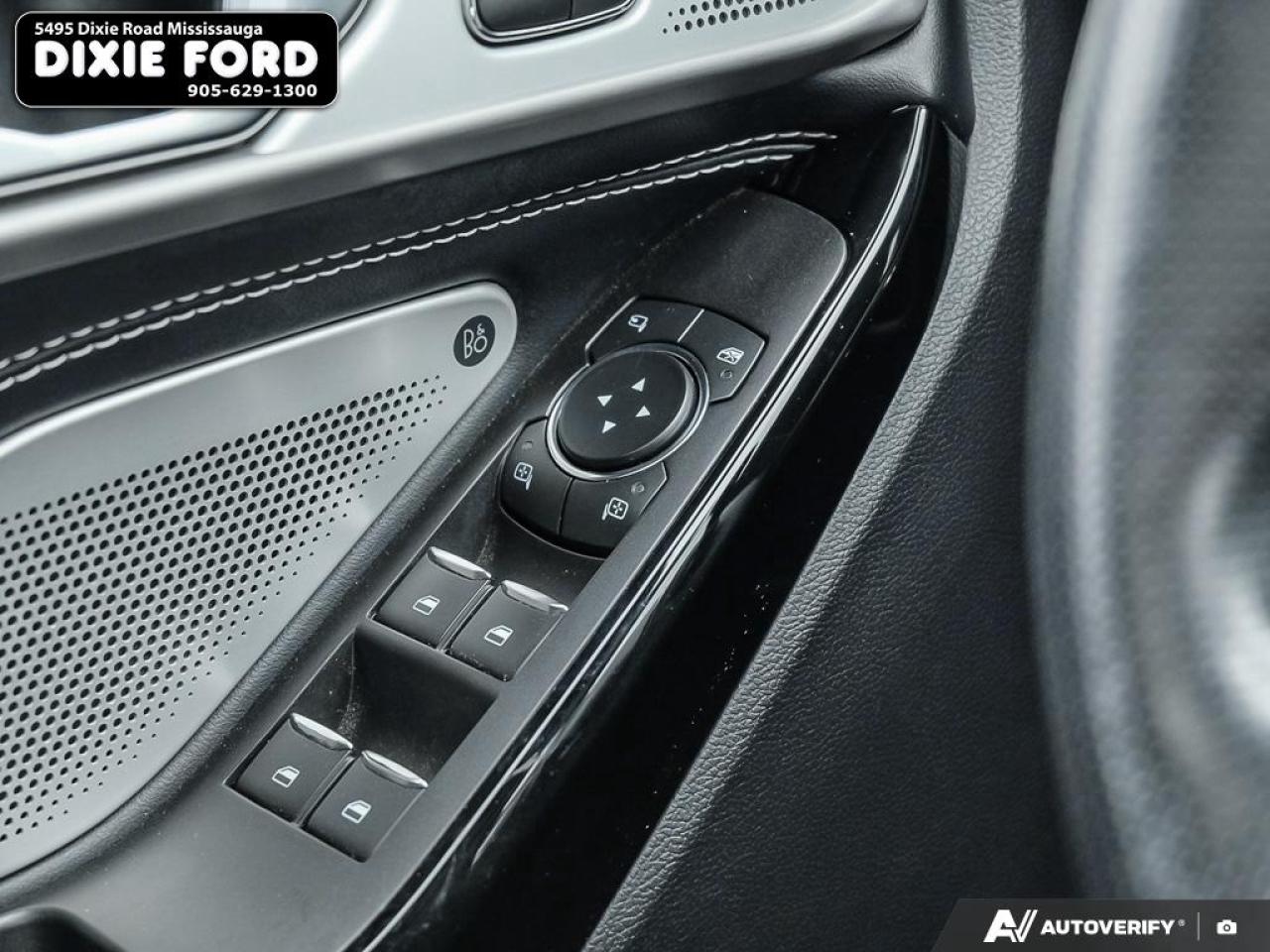 2021 Ford Explorer ST Photo