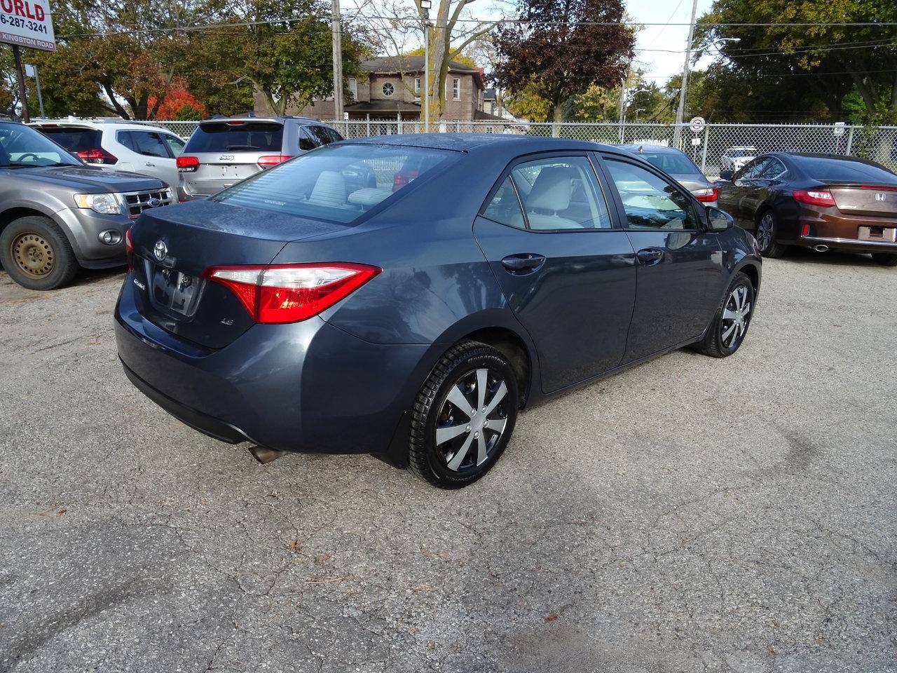 2014 Toyota Corolla LE - Photo #6