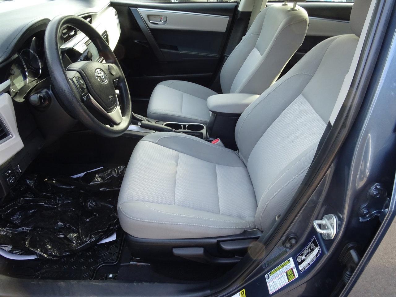 2014 Toyota Corolla LE - Photo #9