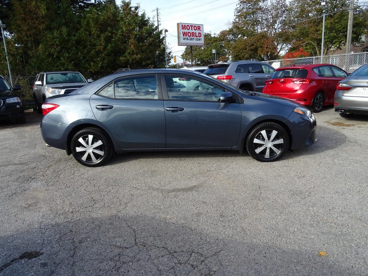 2014 Toyota Corolla LE Photo